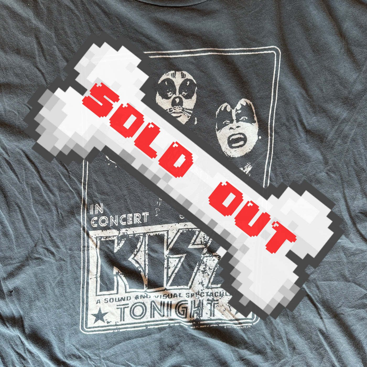 2004 Dark Grey “Kiss in Concert” Band T-Shirt