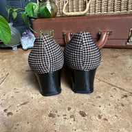 80s/90s Black Leather and Houndstooth “Etienne Aigner” Kitten Heels