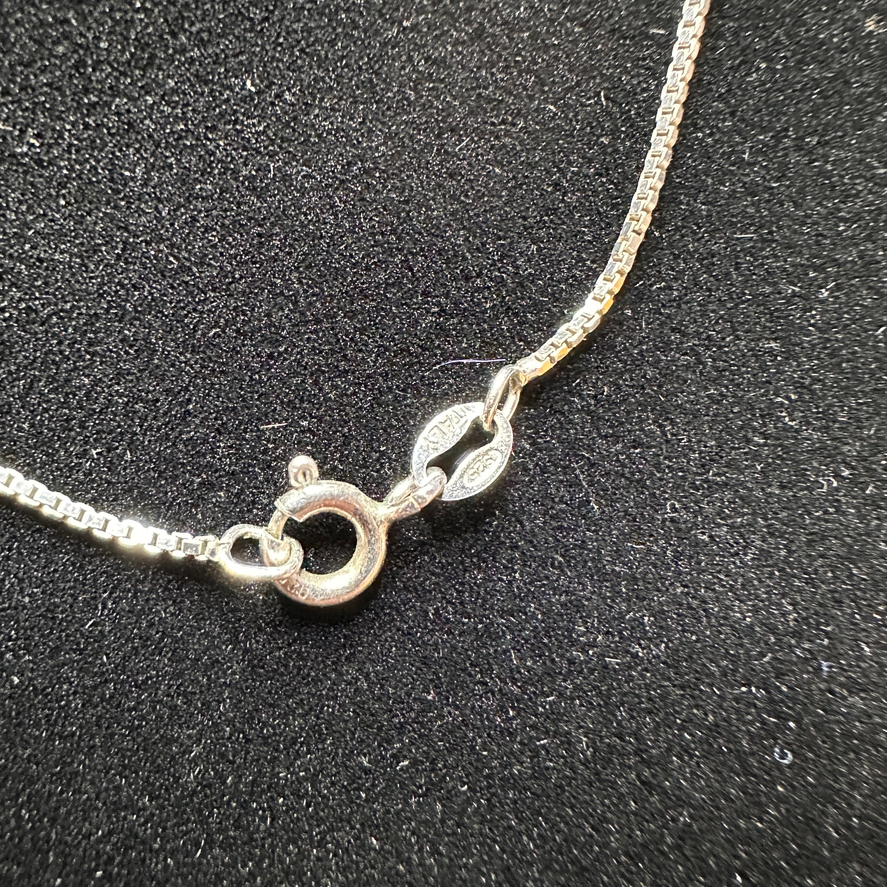 Rhodochosite Sterling Silver 925 oval necklace