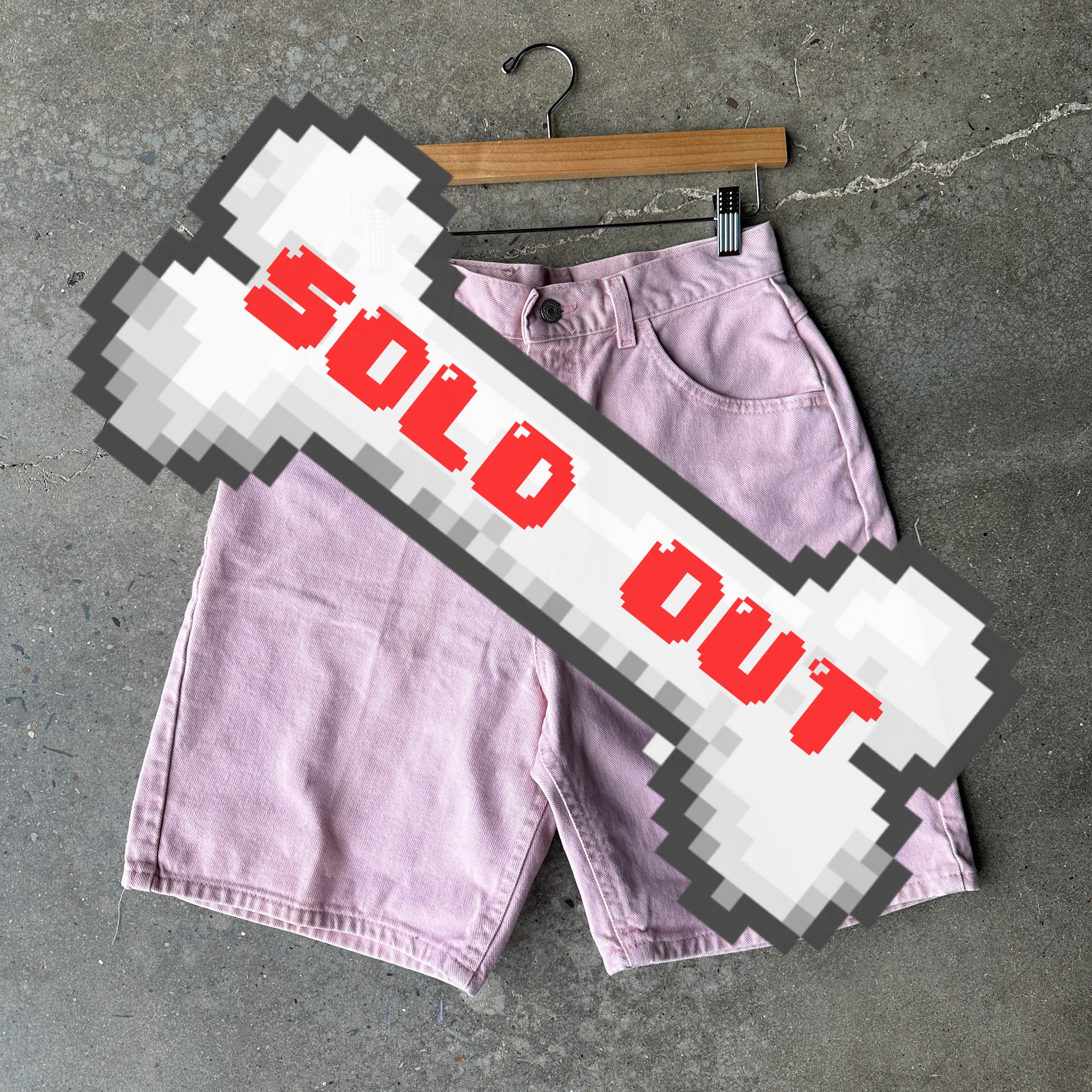 VTG light pink Lee denim shorts