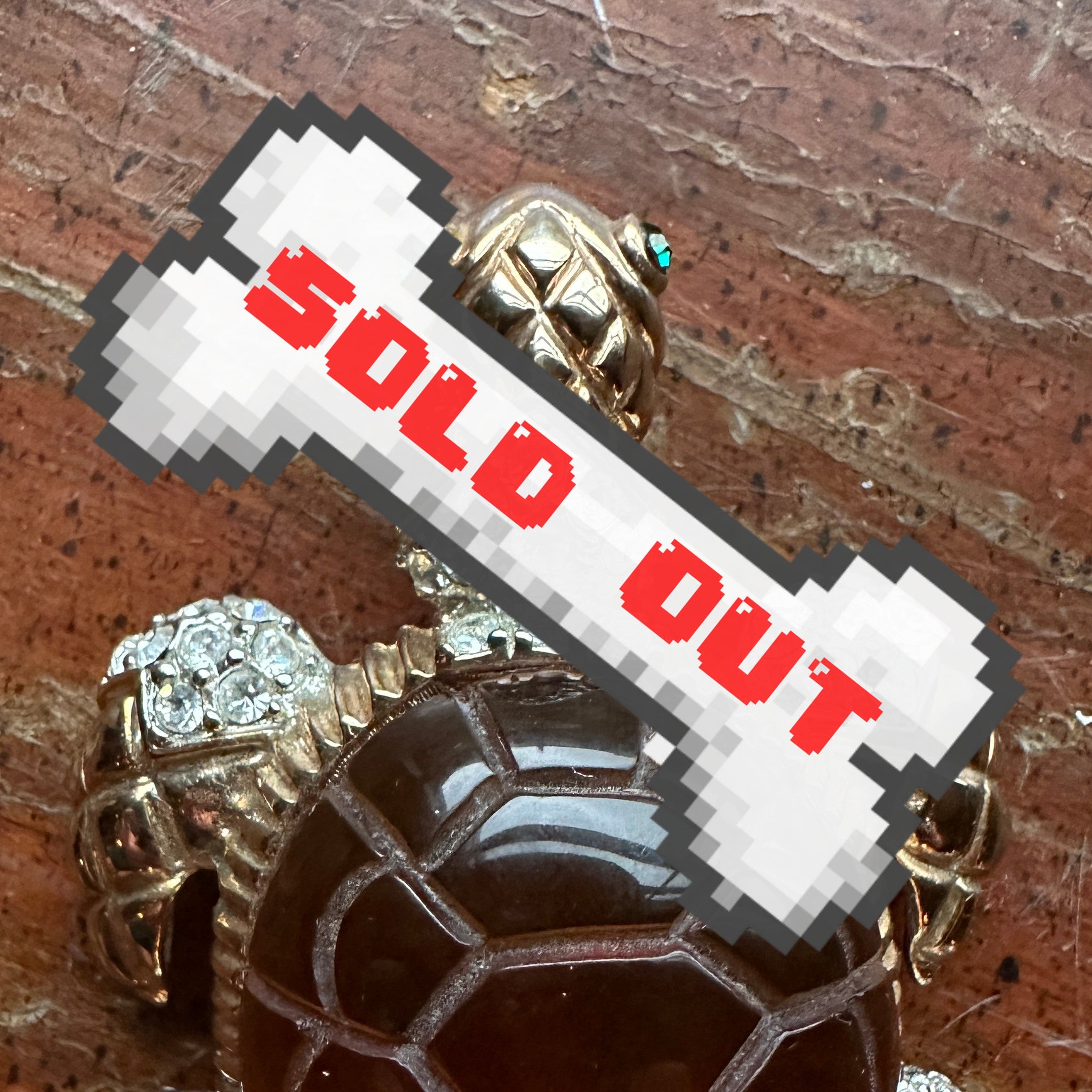 Vintage Amber Lucite Sea Turtle Brooch