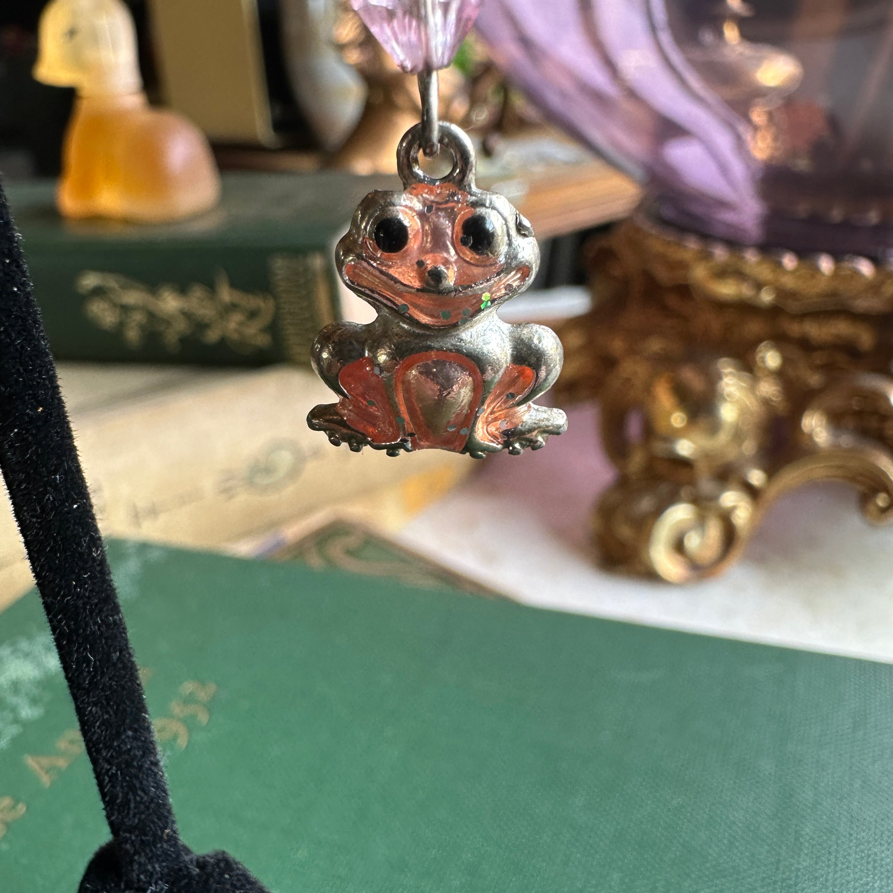 vintage enamel frog earrings